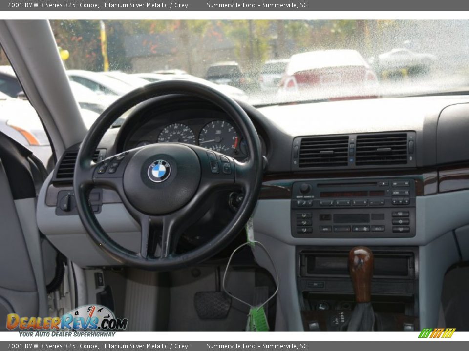 2001 BMW 3 Series 325i Coupe Titanium Silver Metallic / Grey Photo #12