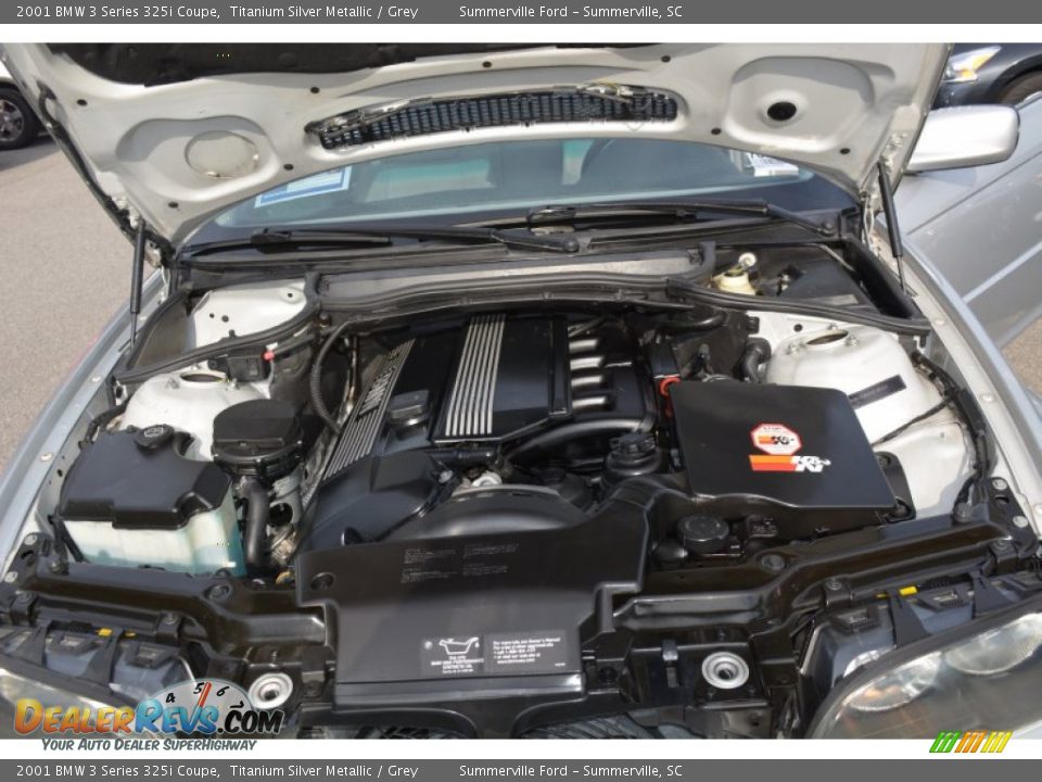 2001 BMW 3 Series 325i Coupe Titanium Silver Metallic / Grey Photo #17