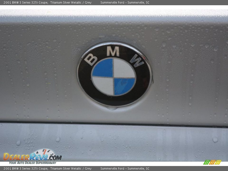 2001 BMW 3 Series 325i Coupe Titanium Silver Metallic / Grey Photo #20