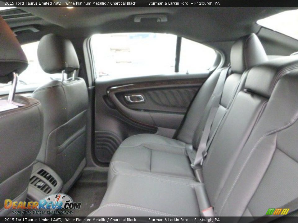 Rear Seat of 2015 Ford Taurus Limited AWD Photo #7
