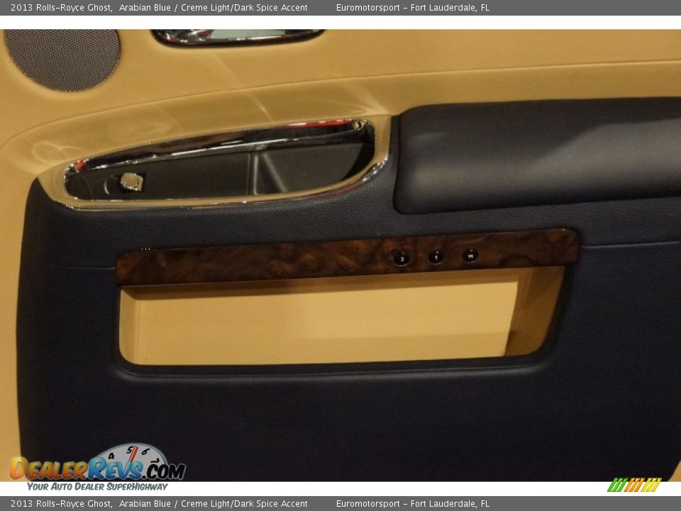 2013 Rolls-Royce Ghost Arabian Blue / Creme Light/Dark Spice Accent Photo #29