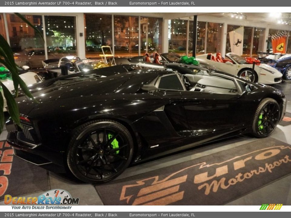 2015 Lamborghini Aventador LP 700-4 Roadster Black / Black Photo #21
