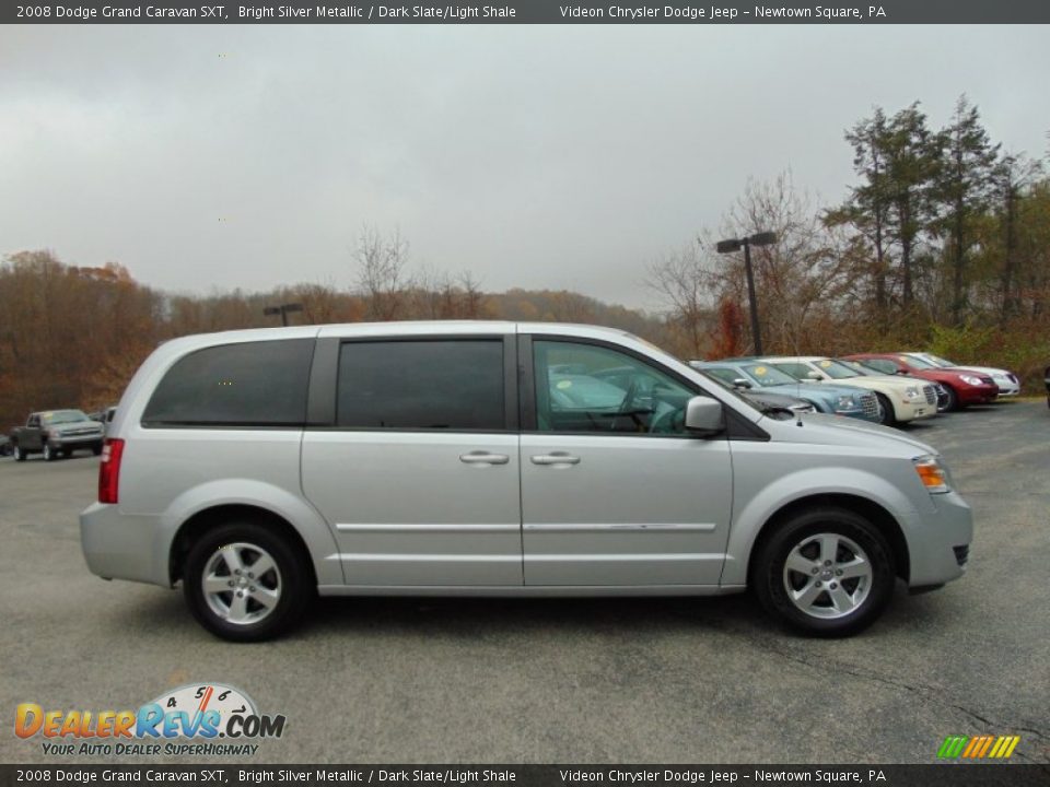 2008 Dodge Grand Caravan SXT Bright Silver Metallic / Dark Slate/Light Shale Photo #2