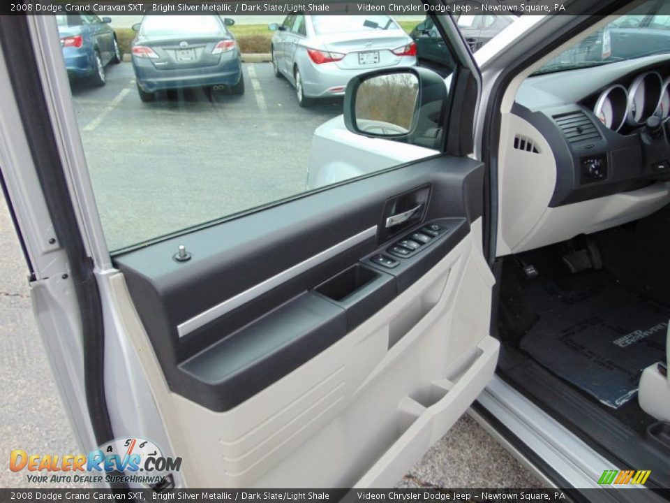 2008 Dodge Grand Caravan SXT Bright Silver Metallic / Dark Slate/Light Shale Photo #13