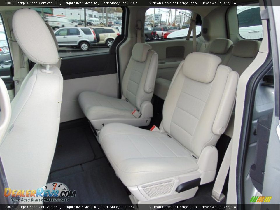 2008 Dodge Grand Caravan SXT Bright Silver Metallic / Dark Slate/Light Shale Photo #16