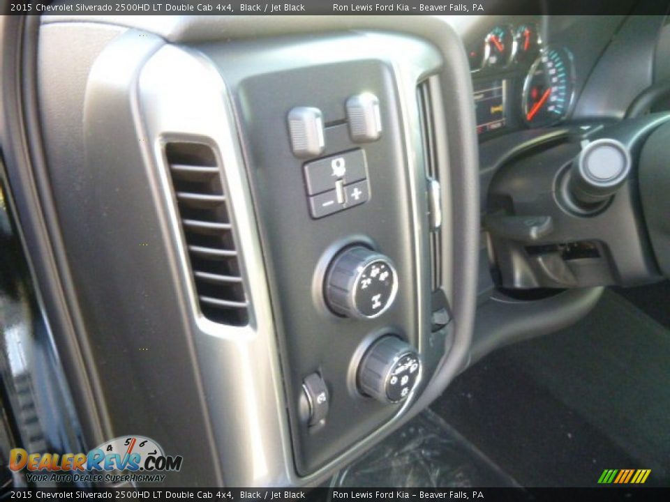 2015 Chevrolet Silverado 2500HD LT Double Cab 4x4 Black / Jet Black Photo #15