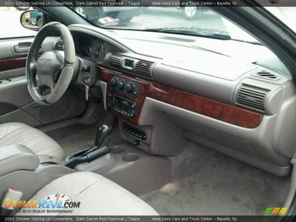 2001 Chrysler Sebring LXi Convertible Dark Garnet Red Pearlcoat / Taupe Photo #10