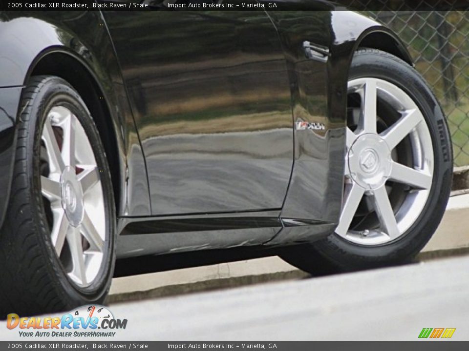 2005 Cadillac XLR Roadster Black Raven / Shale Photo #33