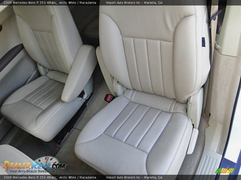 2008 Mercedes-Benz R 350 4Matic Arctic White / Macadamia Photo #12