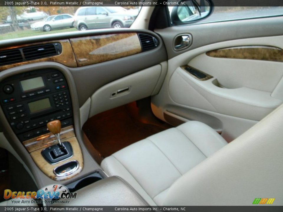 2005 Jaguar S-Type 3.0 Platinum Metallic / Champagne Photo #14
