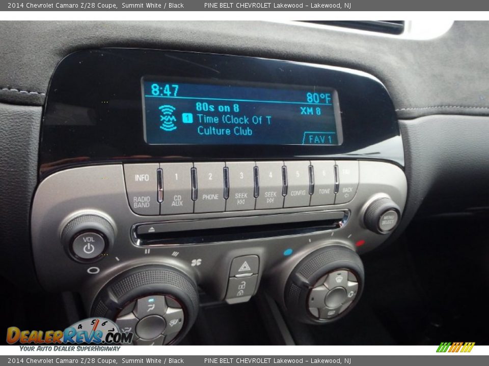 Controls of 2014 Chevrolet Camaro Z/28 Coupe Photo #20