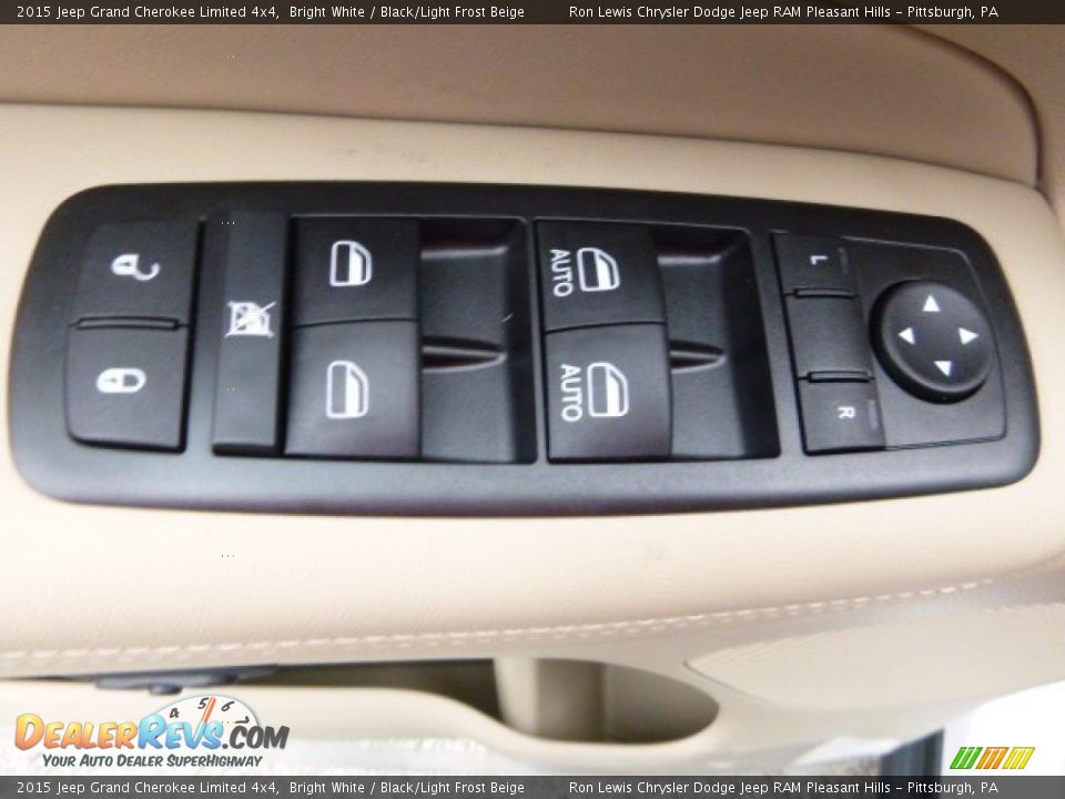 2015 Jeep Grand Cherokee Limited 4x4 Bright White / Black/Light Frost Beige Photo #15