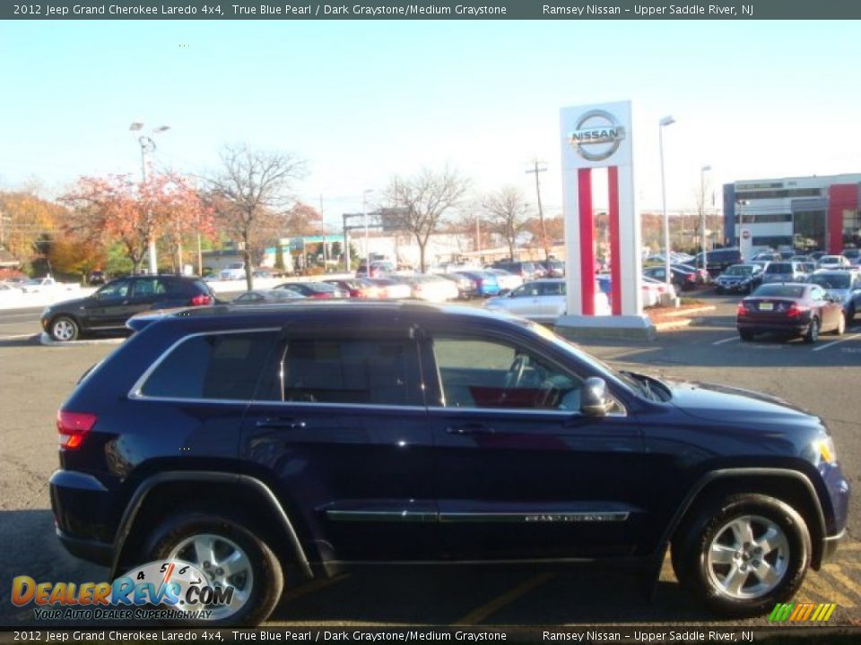 2012 Jeep Grand Cherokee Laredo 4x4 True Blue Pearl / Dark Graystone/Medium Graystone Photo #4