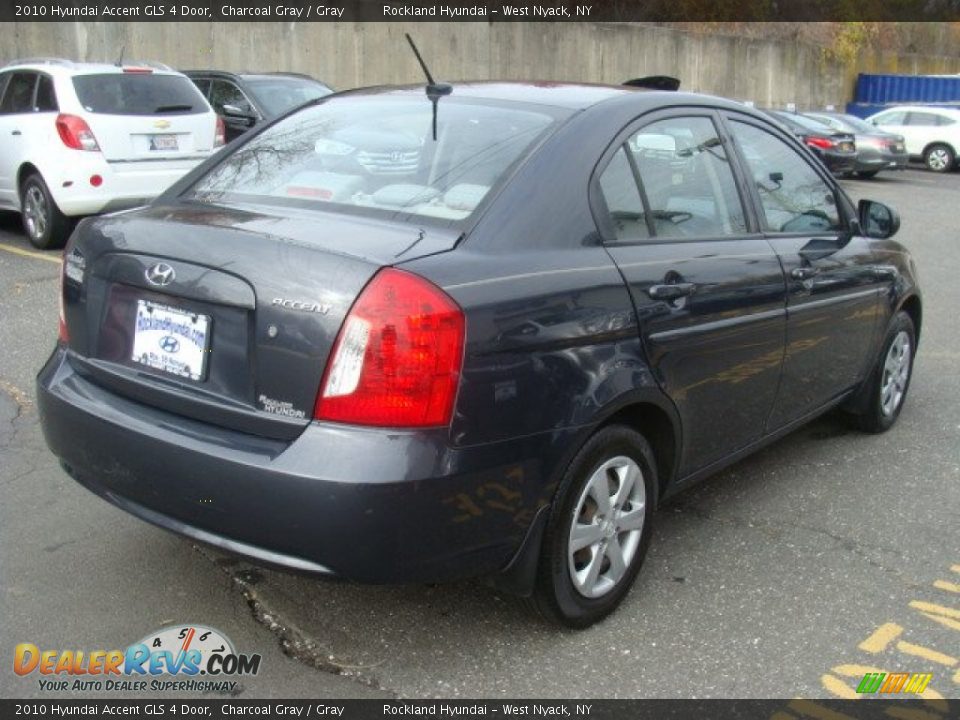 2010 Hyundai Accent GLS 4 Door Charcoal Gray / Gray Photo #4