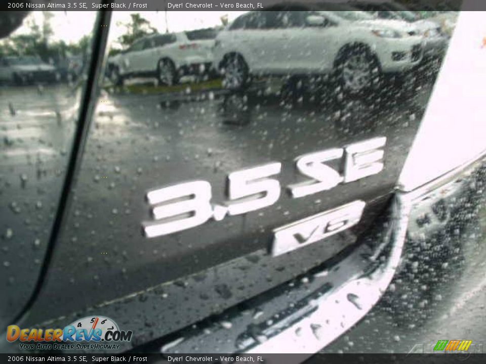 2006 Nissan Altima 3.5 SE Super Black / Frost Photo #21
