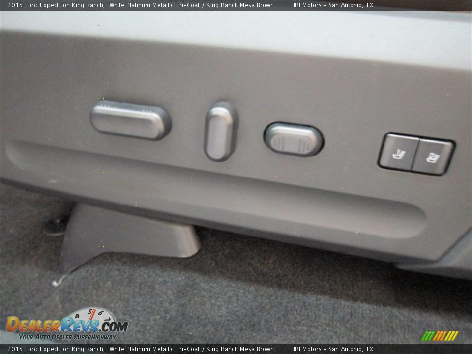 2015 Ford Expedition King Ranch White Platinum Metallic Tri-Coat / King Ranch Mesa Brown Photo #17