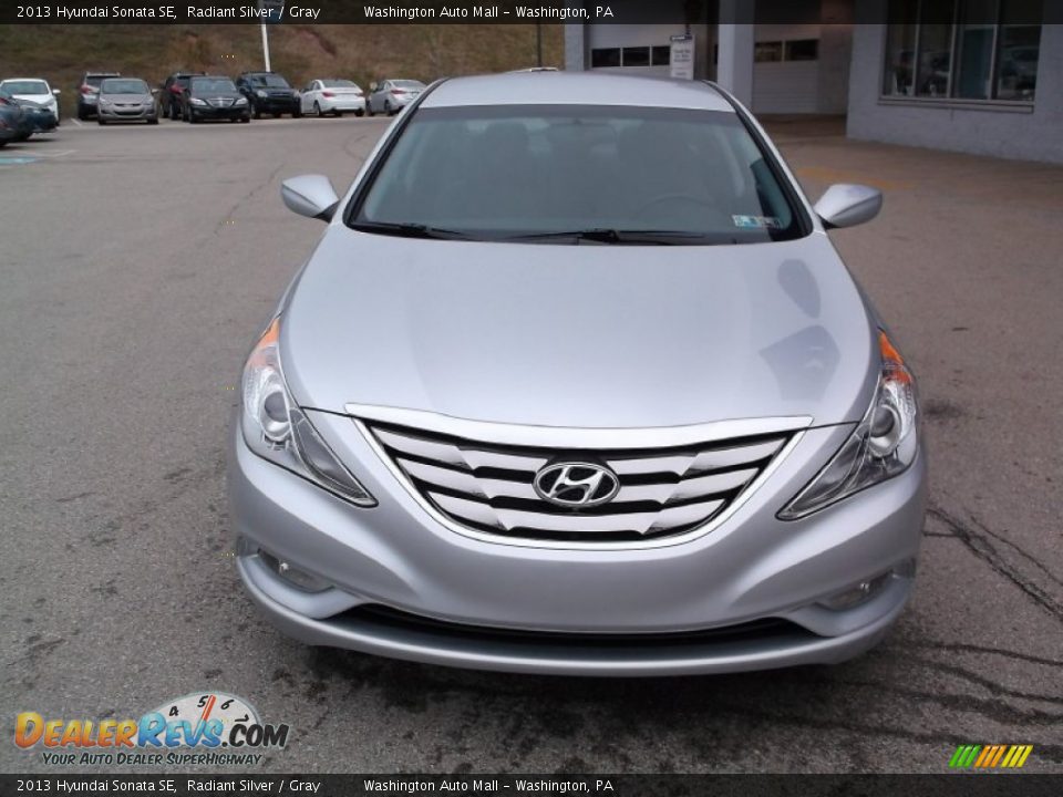 2013 Hyundai Sonata SE Radiant Silver / Gray Photo #4