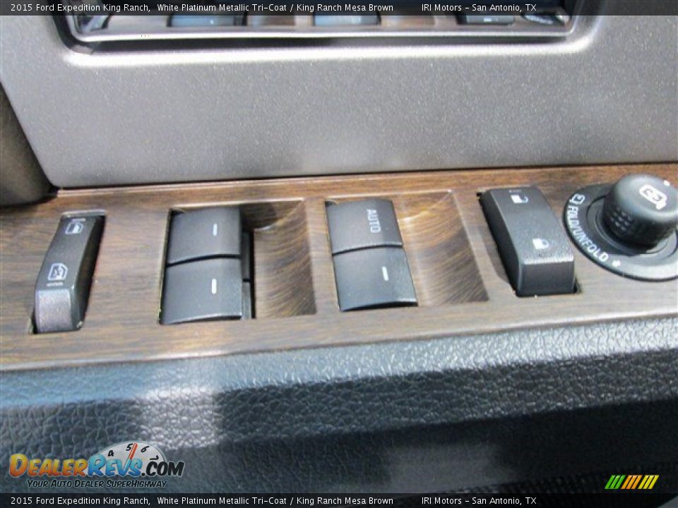 2015 Ford Expedition King Ranch White Platinum Metallic Tri-Coat / King Ranch Mesa Brown Photo #25