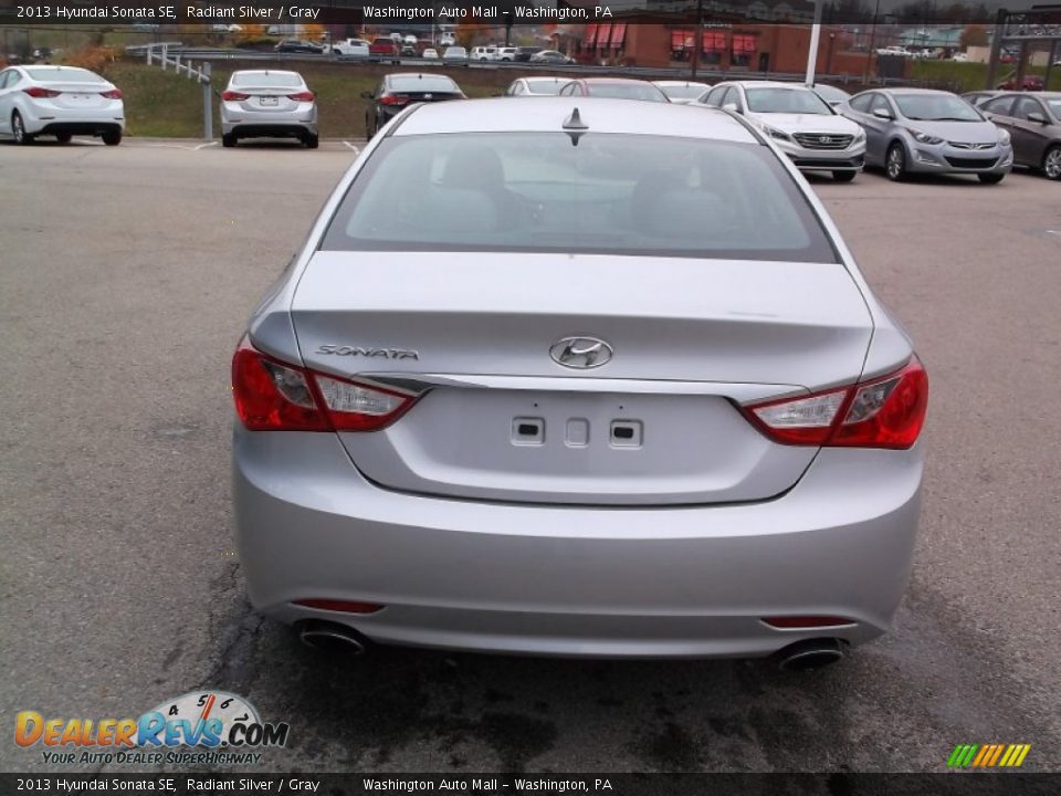2013 Hyundai Sonata SE Radiant Silver / Gray Photo #8
