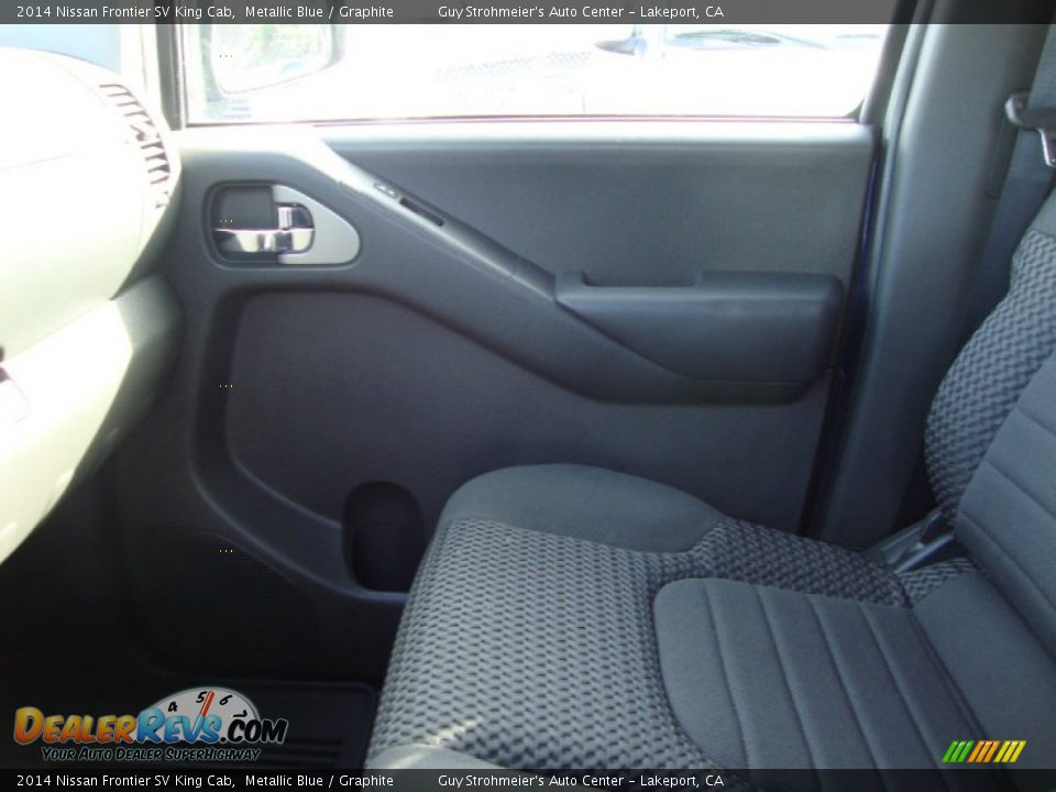 2014 Nissan Frontier SV King Cab Metallic Blue / Graphite Photo #16