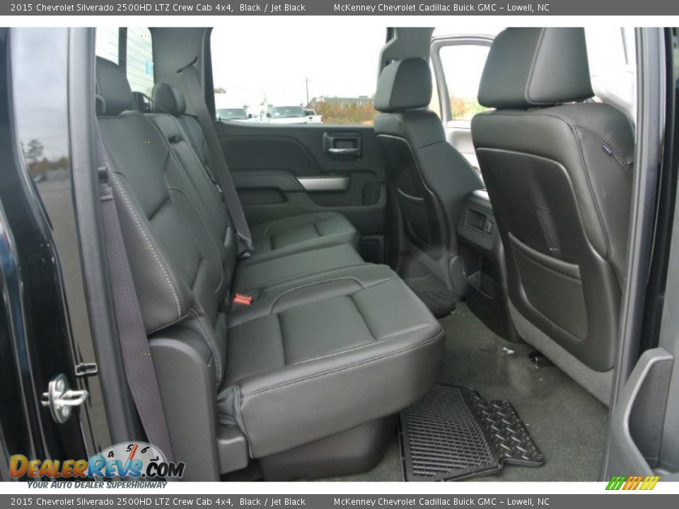 2015 Chevrolet Silverado 2500HD LTZ Crew Cab 4x4 Black / Jet Black Photo #18