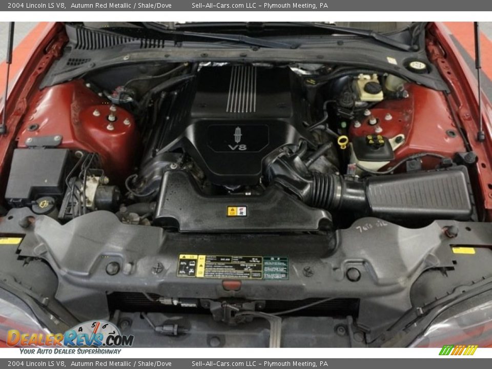 2004 Lincoln LS V8 Autumn Red Metallic / Shale/Dove Photo #33