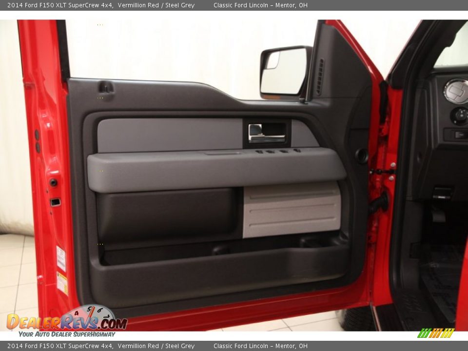 2014 Ford F150 XLT SuperCrew 4x4 Vermillion Red / Steel Grey Photo #4