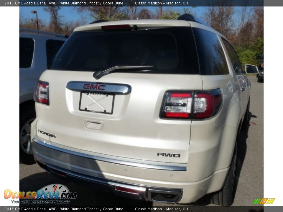 2015 GMC Acadia Denali AWD White Diamond Tricoat / Cocoa Dune Photo #2