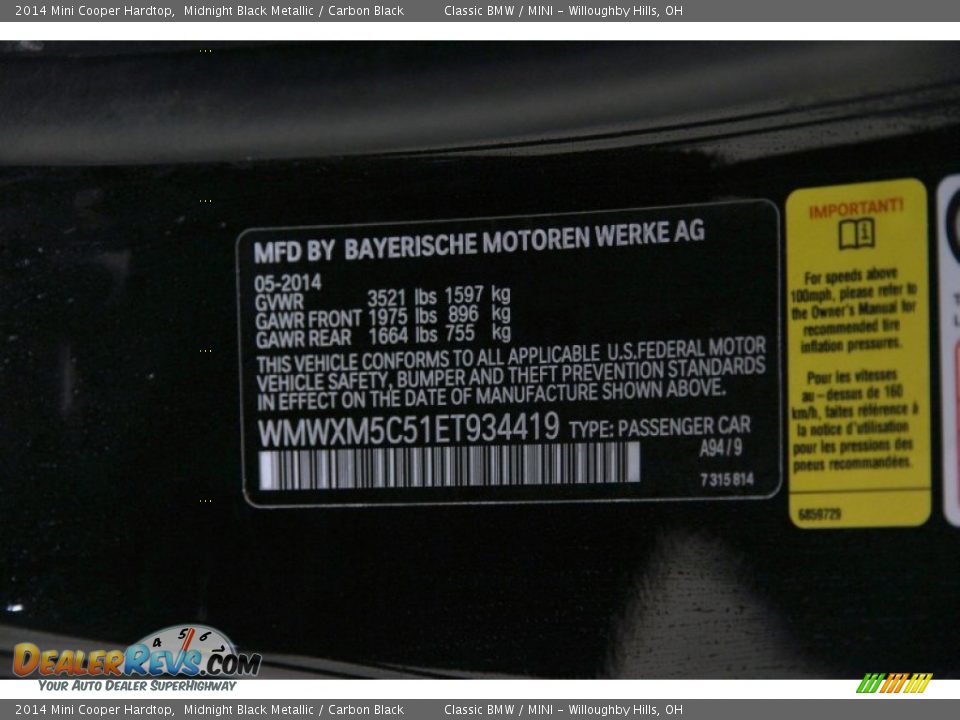 2014 Mini Cooper Hardtop Midnight Black Metallic / Carbon Black Photo #32