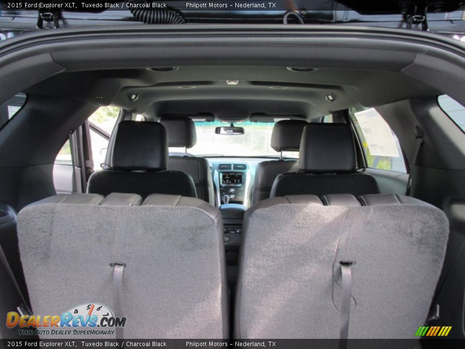 2015 Ford Explorer XLT Tuxedo Black / Charcoal Black Photo #19
