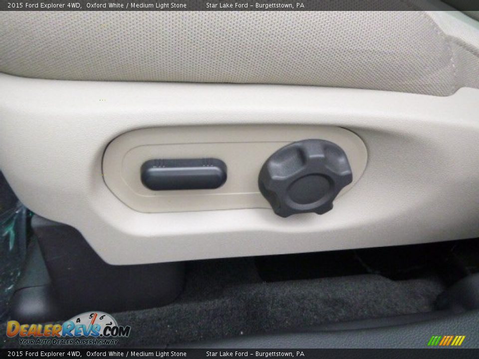 2015 Ford Explorer 4WD Oxford White / Medium Light Stone Photo #14