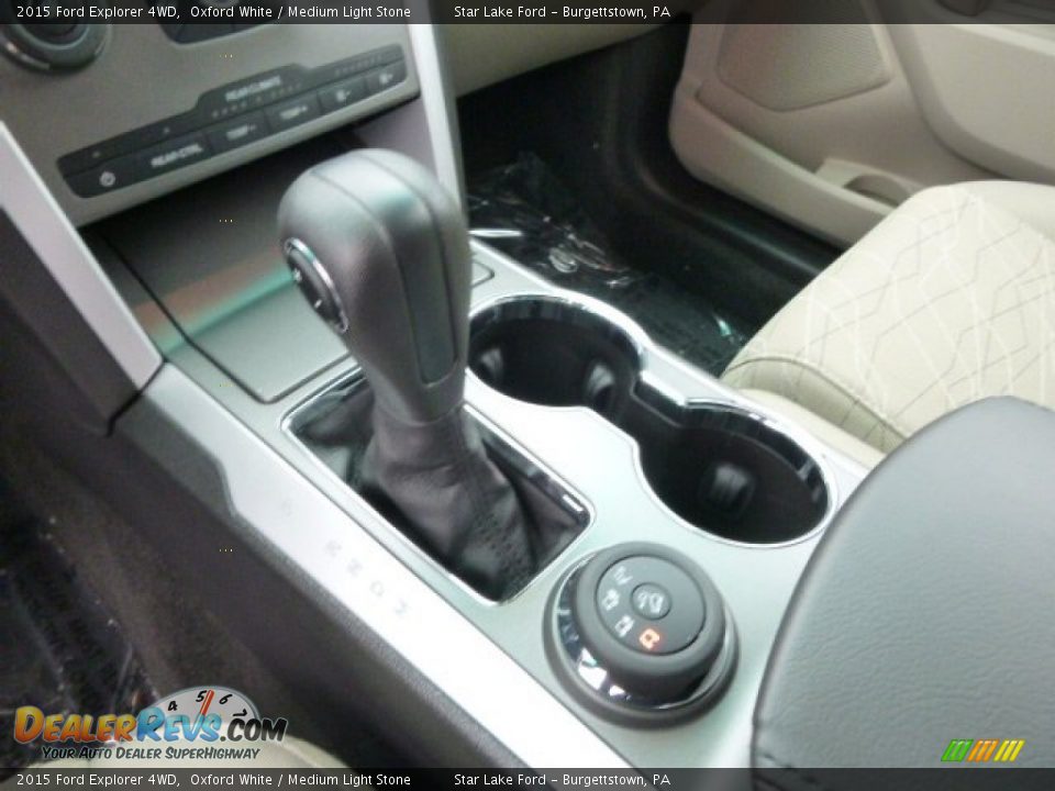 2015 Ford Explorer 4WD Oxford White / Medium Light Stone Photo #16
