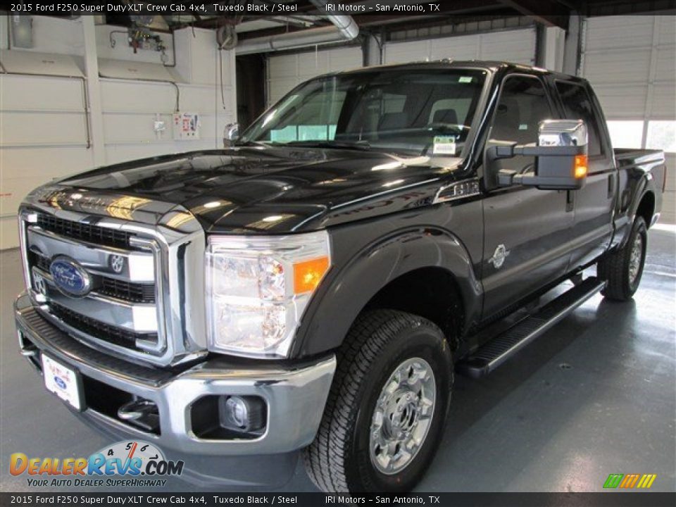 2015 Ford F250 Super Duty XLT Crew Cab 4x4 Tuxedo Black / Steel Photo #3