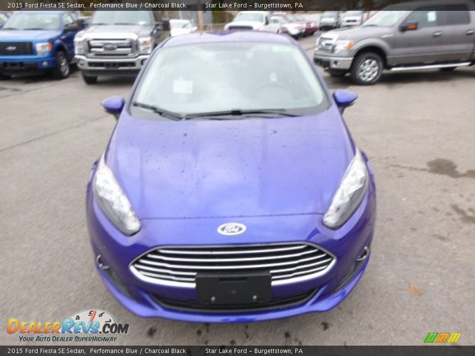 2015 Ford Fiesta SE Sedan Perfomance Blue / Charcoal Black Photo #2