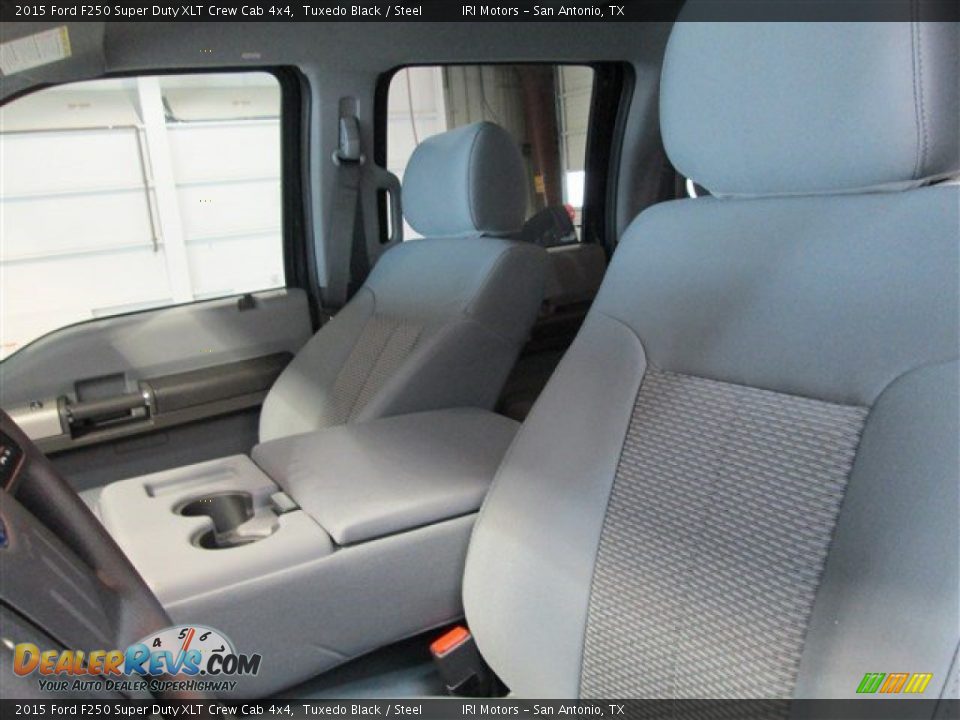 2015 Ford F250 Super Duty XLT Crew Cab 4x4 Tuxedo Black / Steel Photo #12