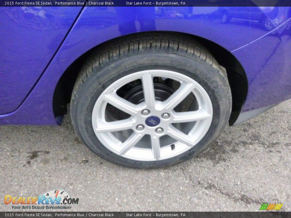 2015 Ford Fiesta SE Sedan Wheel Photo #9
