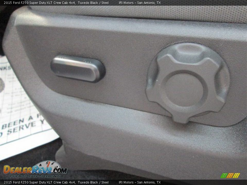 2015 Ford F250 Super Duty XLT Crew Cab 4x4 Tuxedo Black / Steel Photo #18