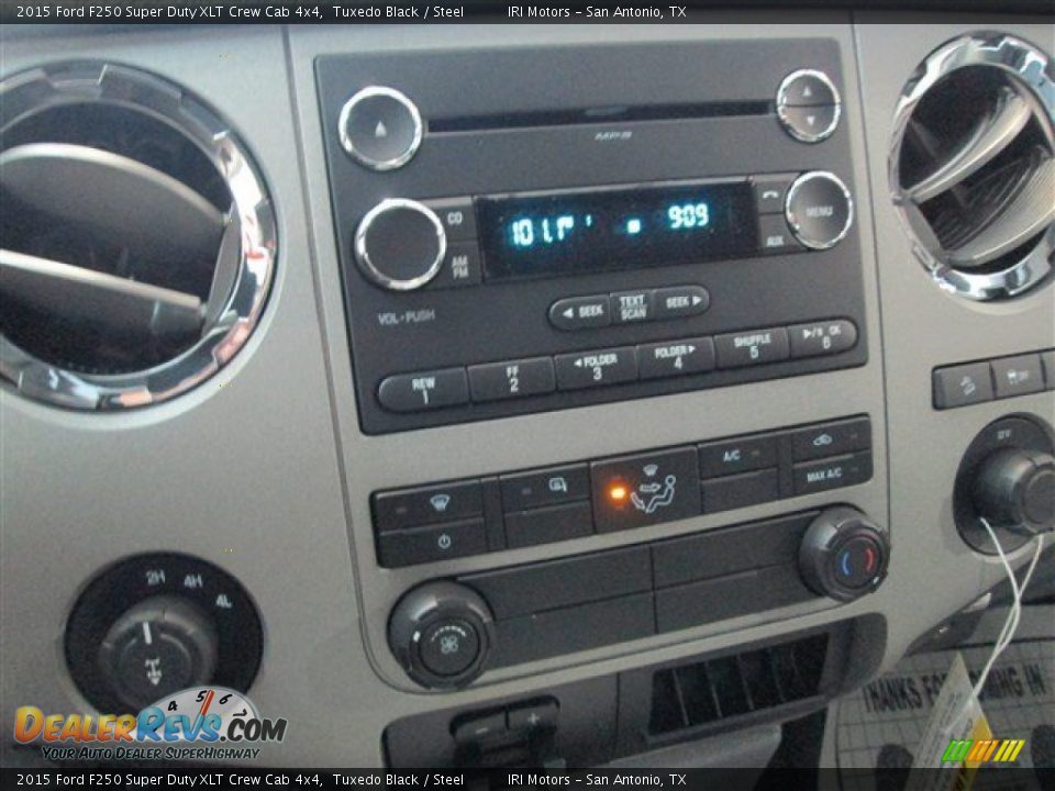 2015 Ford F250 Super Duty XLT Crew Cab 4x4 Tuxedo Black / Steel Photo #19