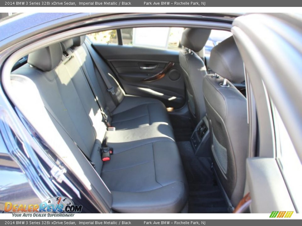 2014 BMW 3 Series 328i xDrive Sedan Imperial Blue Metallic / Black Photo #25