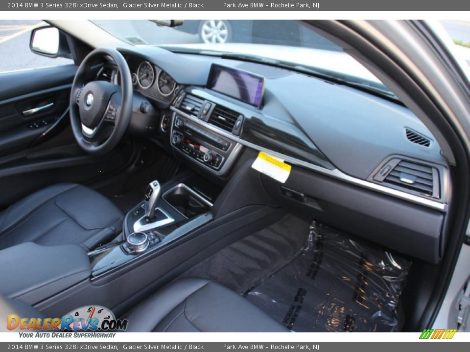 2014 BMW 3 Series 328i xDrive Sedan Glacier Silver Metallic / Black Photo #28