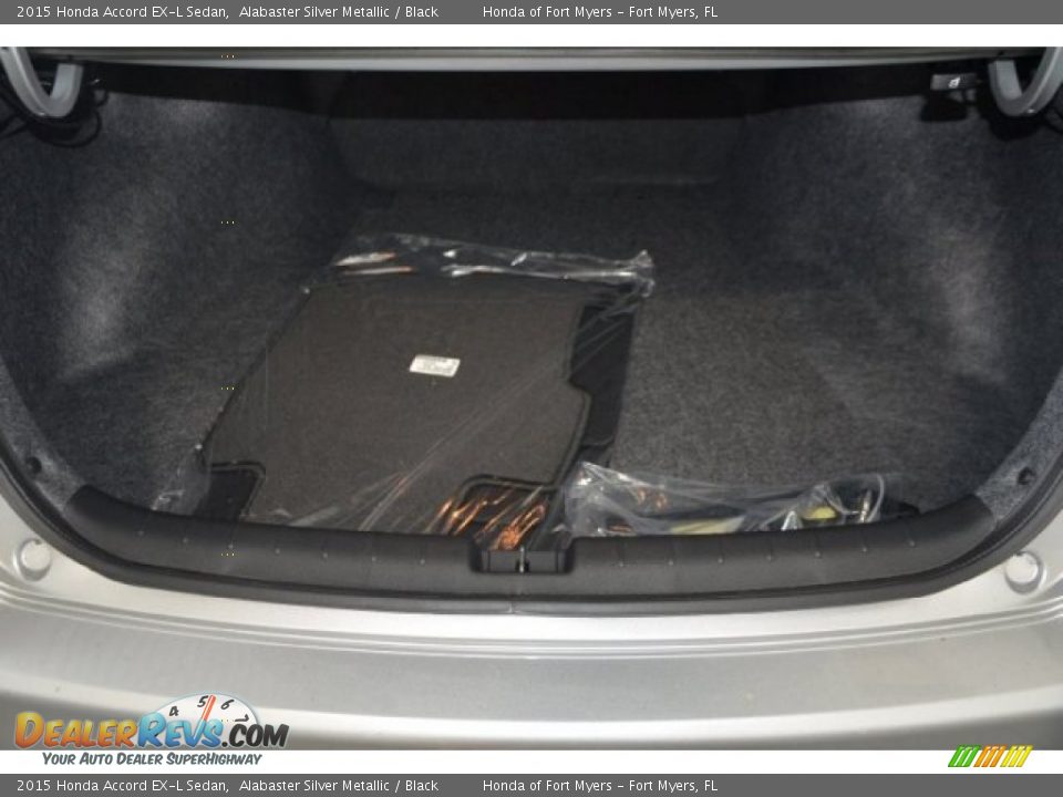 2015 Honda Accord EX-L Sedan Alabaster Silver Metallic / Black Photo #18