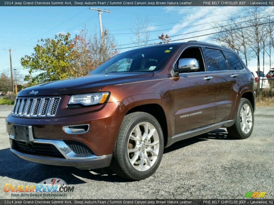 Front 3/4 View of 2014 Jeep Grand Cherokee Summit 4x4 Photo #1