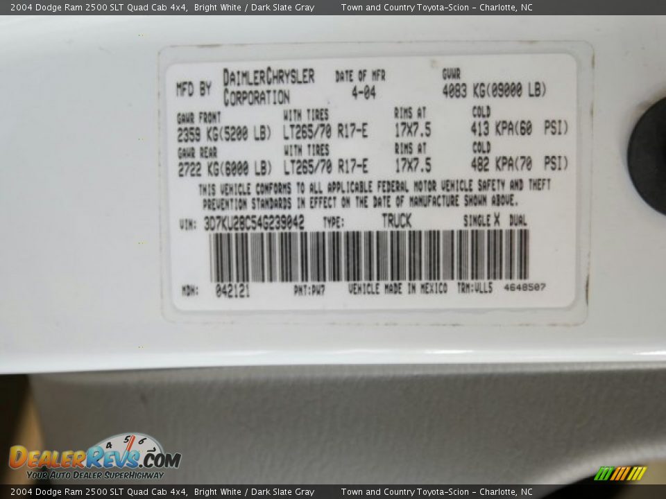 2004 Dodge Ram 2500 SLT Quad Cab 4x4 Bright White / Dark Slate Gray Photo #18