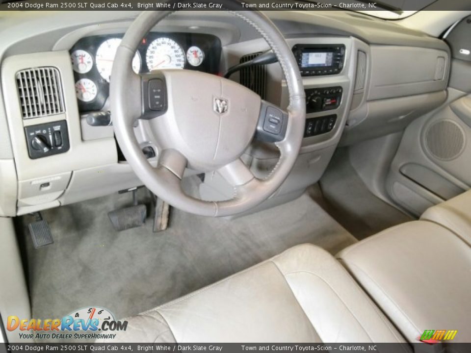 2004 Dodge Ram 2500 SLT Quad Cab 4x4 Bright White / Dark Slate Gray Photo #29