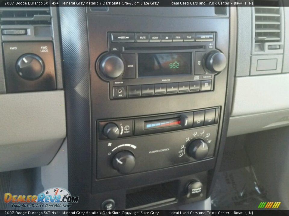 2007 Dodge Durango SXT 4x4 Mineral Gray Metallic / Dark Slate Gray/Light Slate Gray Photo #25