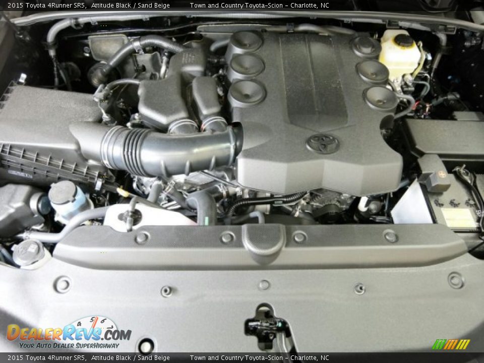 2015 Toyota 4Runner SR5 Attitude Black / Sand Beige Photo #7