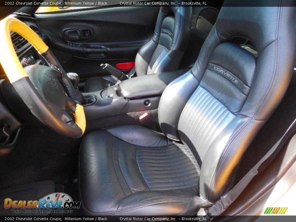2002 Chevrolet Corvette Coupe Millenium Yellow / Black Photo #4