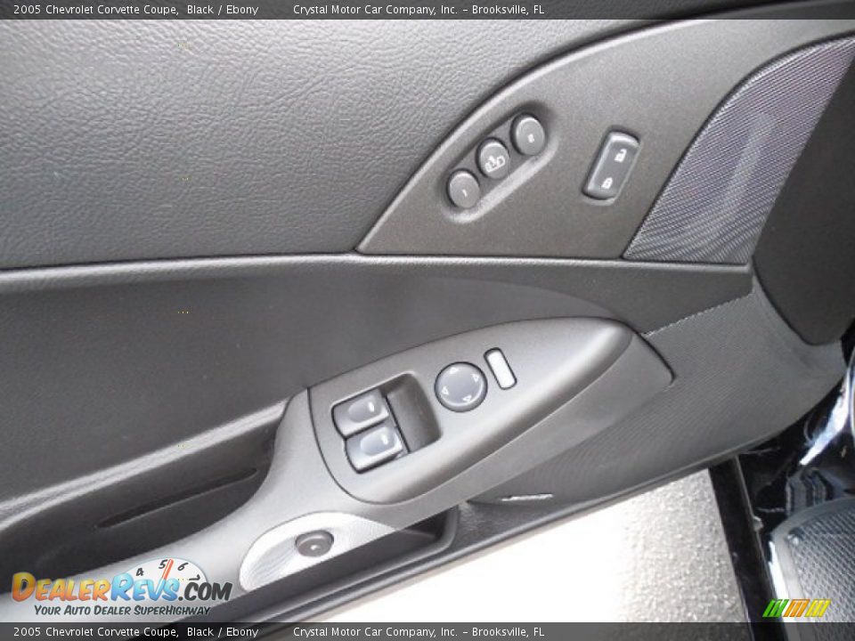 2005 Chevrolet Corvette Coupe Black / Ebony Photo #16