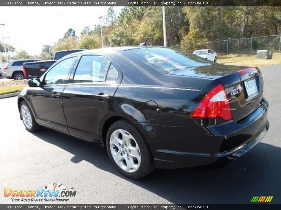 2011 Ford Fusion SE Tuxedo Black Metallic / Medium Light Stone Photo #3