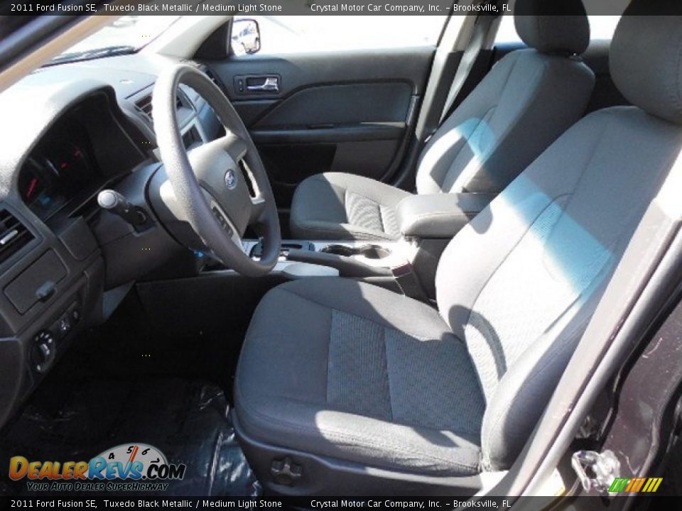 2011 Ford Fusion SE Tuxedo Black Metallic / Medium Light Stone Photo #4